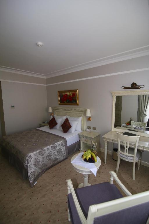 Demir Hotel Ντιγιαρμπακίρ Δωμάτιο φωτογραφία